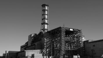 Oficialii ucraineni: Personalul de la Cernobîl suferă de foame şi epuizare