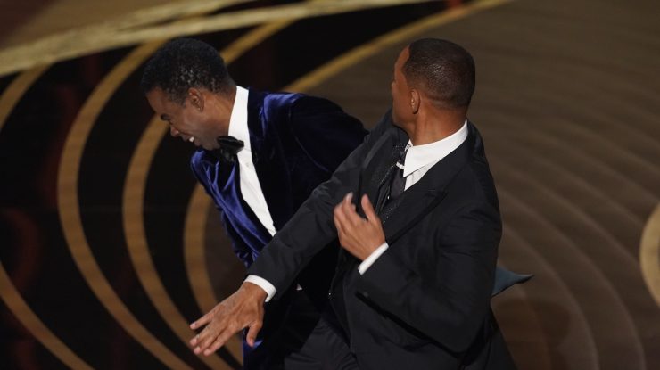 Gala premiilor Oscar: Will Smith îl lovește pe Chris Rock pe scenă