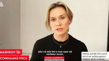O actriță rusă publică discursuri prin care își exprimă opoziția față de război. Tatăl ei este de partea Rusiei