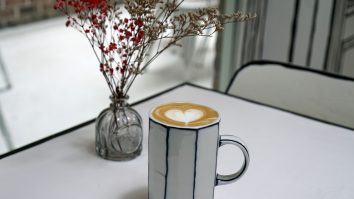 Cafeaua scade cu 12% șansa de a muri prematur. Care este motivul și cum o consumăm