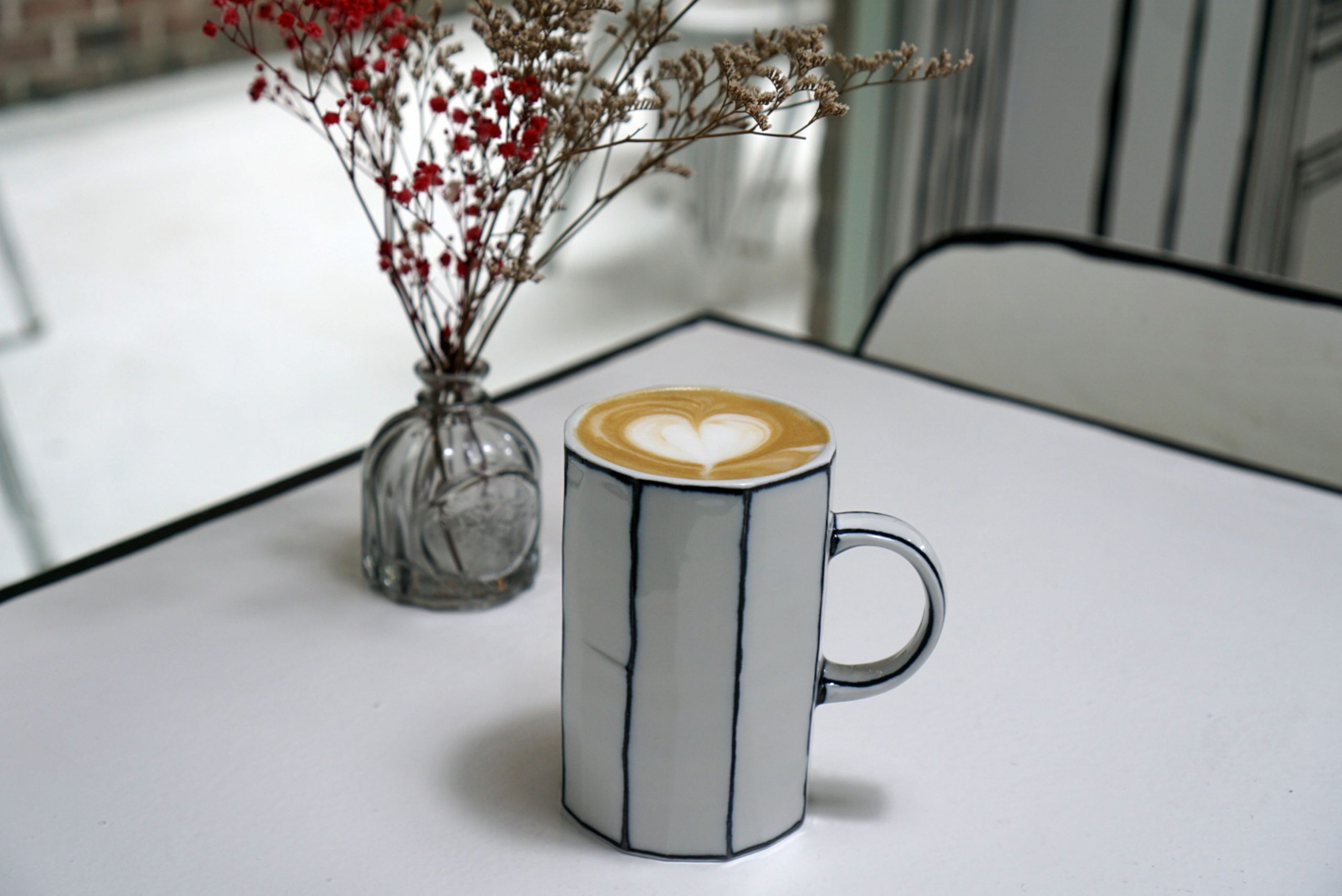 Cafeaua scade cu 12% șansa de a muri prematur. Care este motivul și cum o consumăm