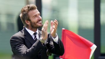 David Beckham a predat controlul conturilor sale de pe social media unui medic care ajută mamele să nască la Harkov
