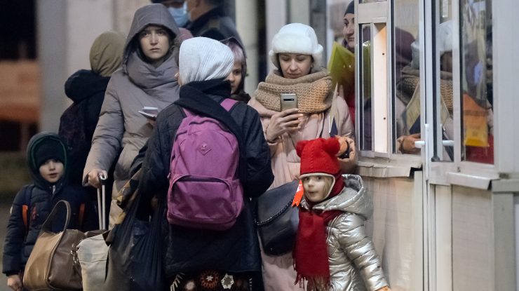 Aproape 9.000 de cetățeni ucraineni au intrat sâmbătă în România