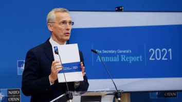 Jens Stoltenberg: „Invazia din Ucraina nu a fost o surpriză. Ne așteptam la ea”