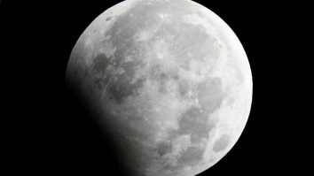 NASA a descoperit o Lună nouă la 75 de milioane de km de Pământ