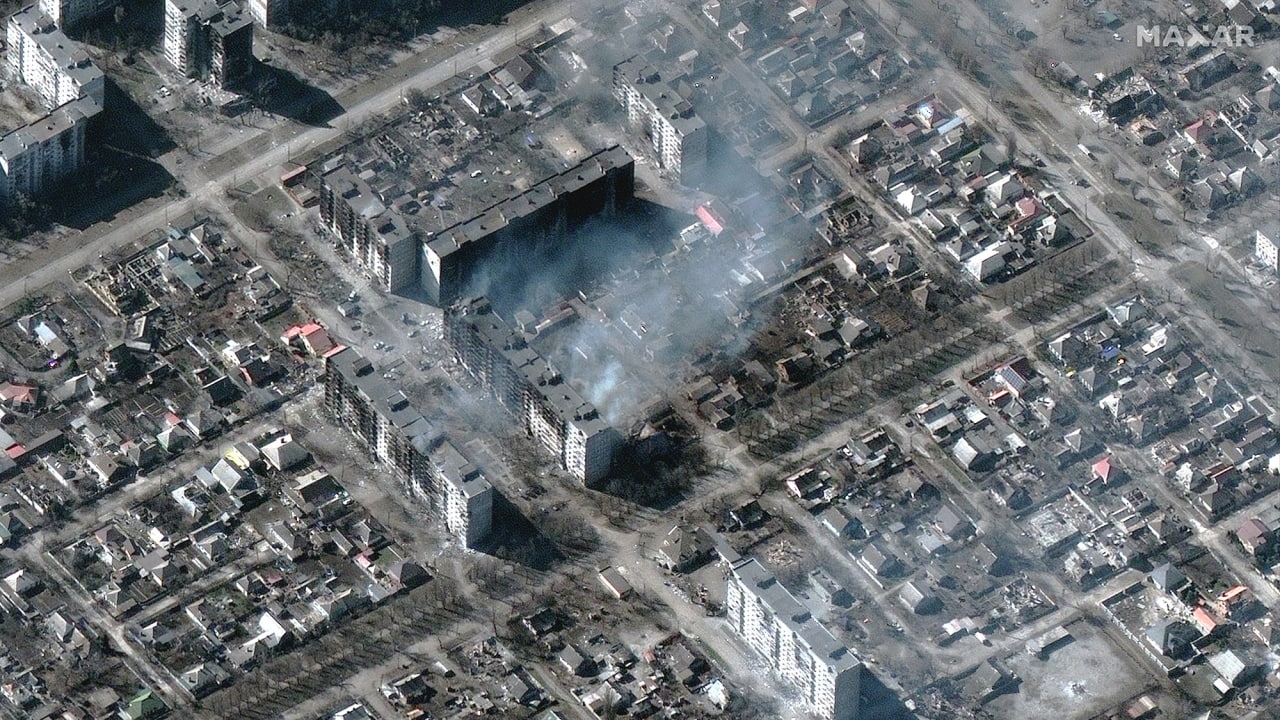 Mariupol: 100.000 de persoane sunt blocate în oraș, fără resursele necesare de supraviețuire