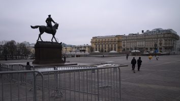 Bilanțul războiului din Ucraina după 100 de zile: invazia a adus schimbări în viața multor ruși obișnuiți