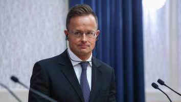 Ungaria nu va trimite armament în Ucraina, de teama de a nu fi atacată de către ruși