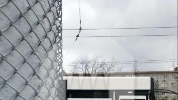 IMAGINI. Putin a început să atârne simbolul „Z” prin Rusia. Analiștii îl compară cu Hitler