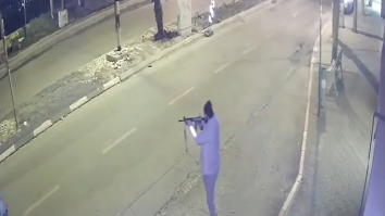 Oficial israelian: doi bărbați arabi înarmați au ucis doi oameni în Israel și au fost împușcați