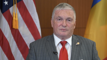 Adrian Zuckerman: „Faptul că Ucraina nu este membră NATO nu înseamnă interzicerea asistenței și intervenției militare a NATO”