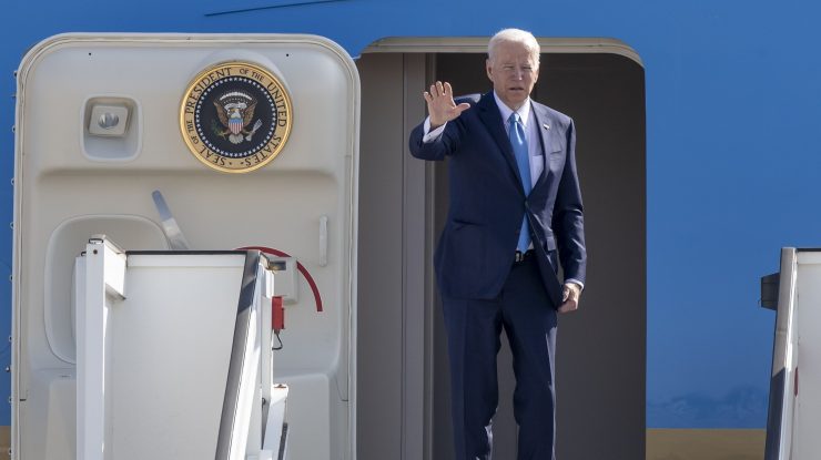 Joe Biden a ajuns în Polonia. A lăudat militarii americani pentru implicare