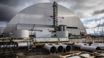 Un soldat rus a murit din cauza radiațiilor de la Cernobîl. Forțele armate ucrainene au preluat comanda asupra centralei