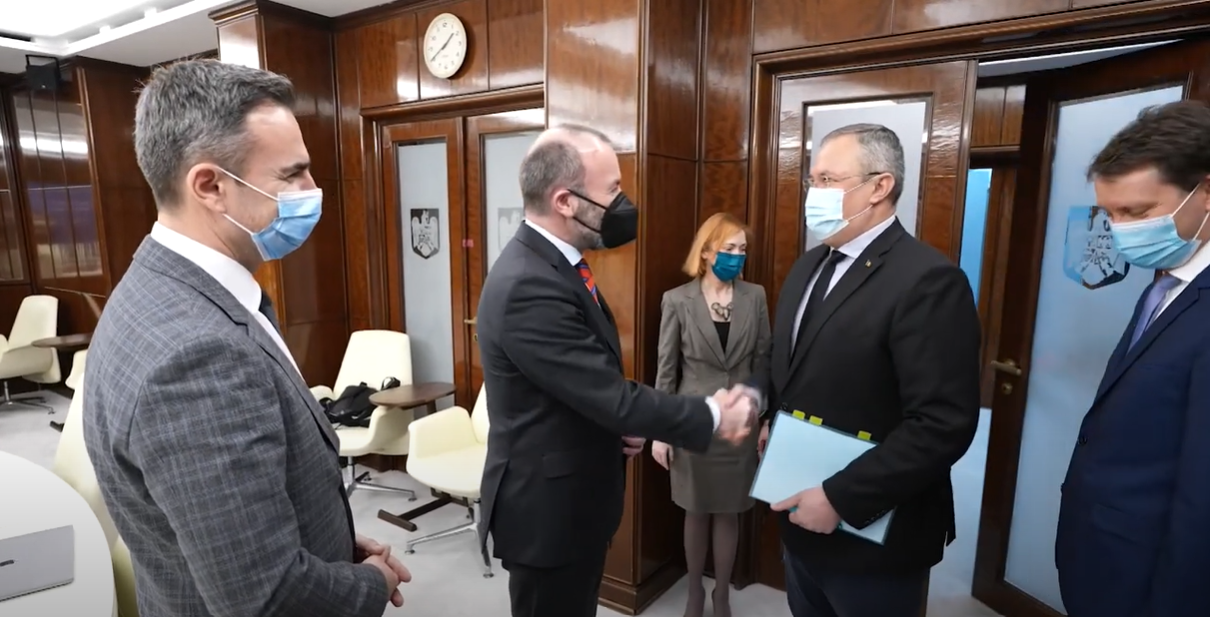 Ciucă, lui Weber: Guvernul este angajat deplin să implementeze PNRR