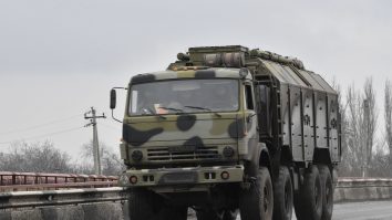 Un colonel rus ar fi fost împușcat de propriii săi soldaţi