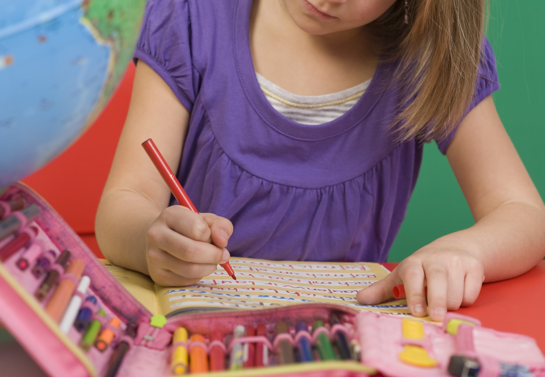 Ce activități faci în vacanța de toamnă cu copilul tău?/Psiholog: Le recomand părinților să îi ducă pe copiii în vizită la bunici