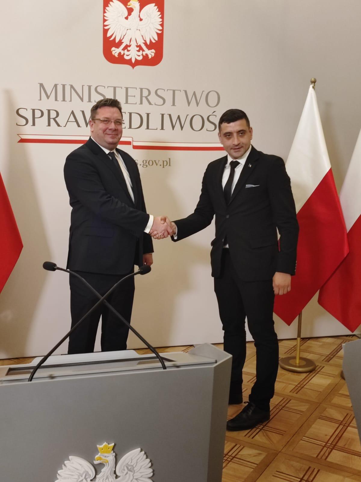 George Simion, la Varşovia: Vladimir Putin continuă politica stalinistă