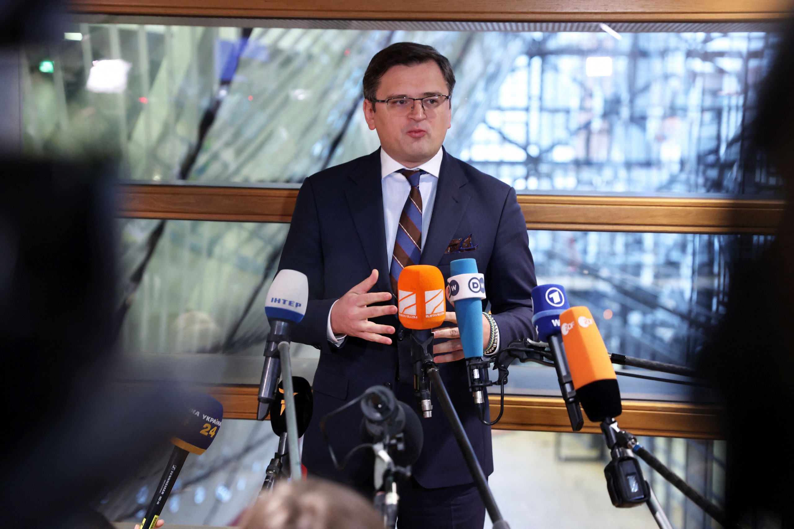 Kuleba vrea un „proces Nürnberg” pentru Putin, pentru a putea fi pedepsit