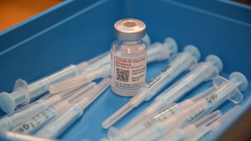 Germania înăsprește regulile COVID pentru călătoriile din timpul toamnei și iernii