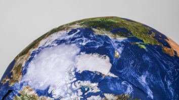 Cum este redefinită lumea de câmpul de luptă ucrainean