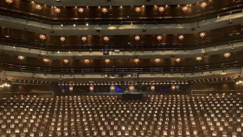 Teatre închise. Noul pachet de măsuri fiscale afectează cultura. Adrian Găzdaru: 60% din costul unui spectacol se duce pe decoruri