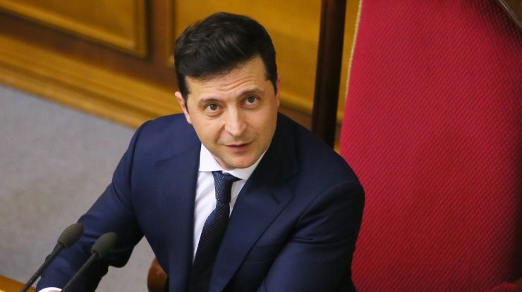 Un partid olandez pune la îndoială originea presupusei averi a lui Zelenski