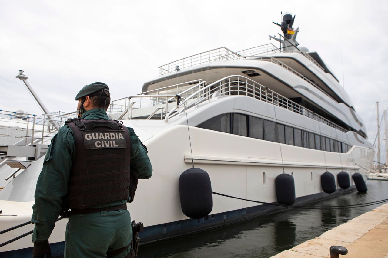 SUA confiscă un iaht de 100 de milioane de euro în Mallorca, deținut de un oligarh cu legături strânse cu Putin