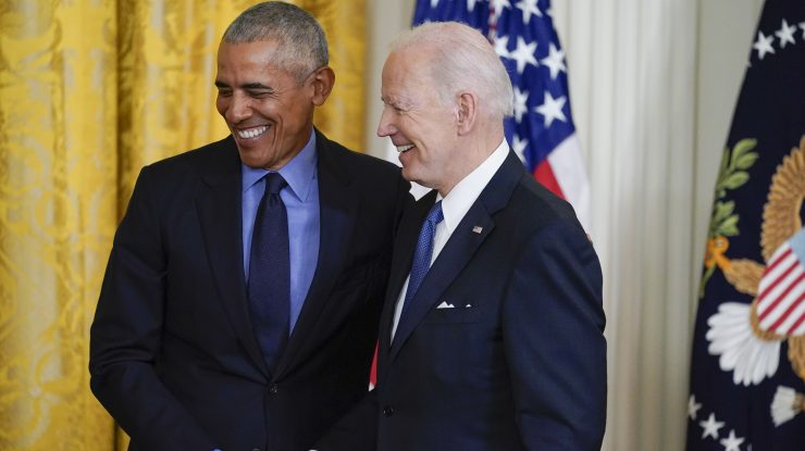 Barack Obama a revenit la Casa Albă pentru promovarea legii sanitare „Obamacare”