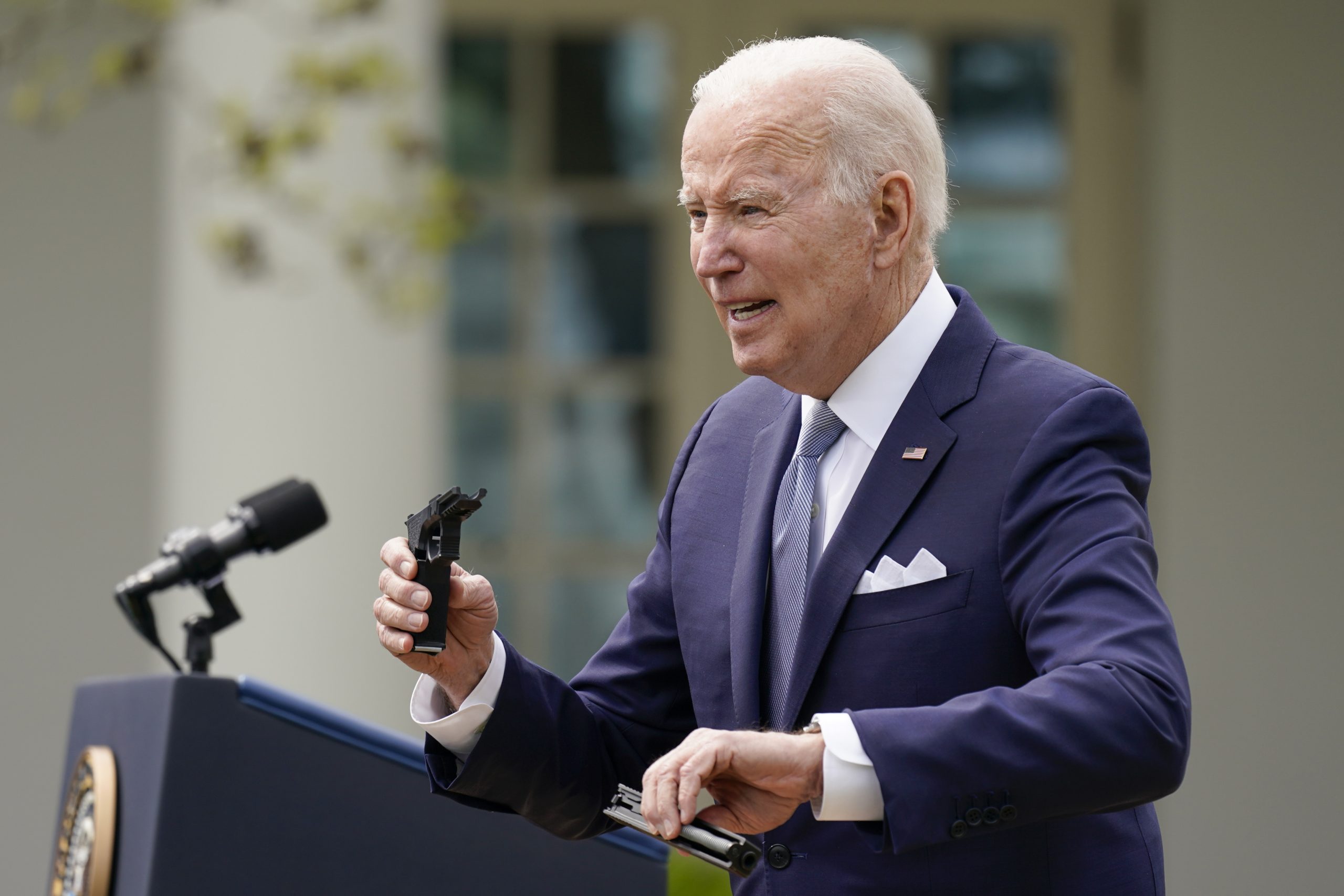 La comemorarea evenimentelor din 11 septembrie, Biden amintește unitatea americană și promite vigilență