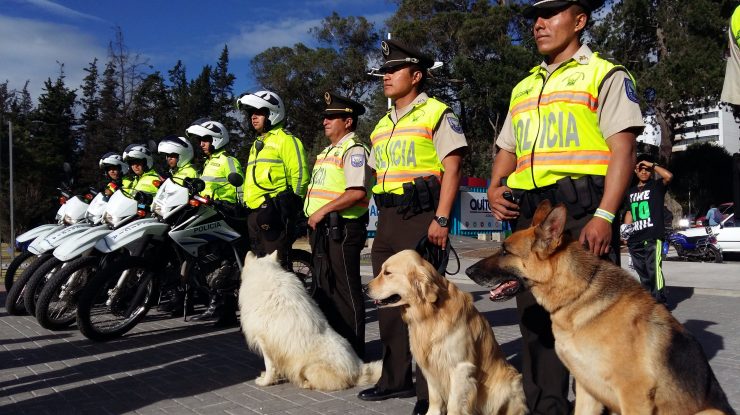 poliție-Ecuador