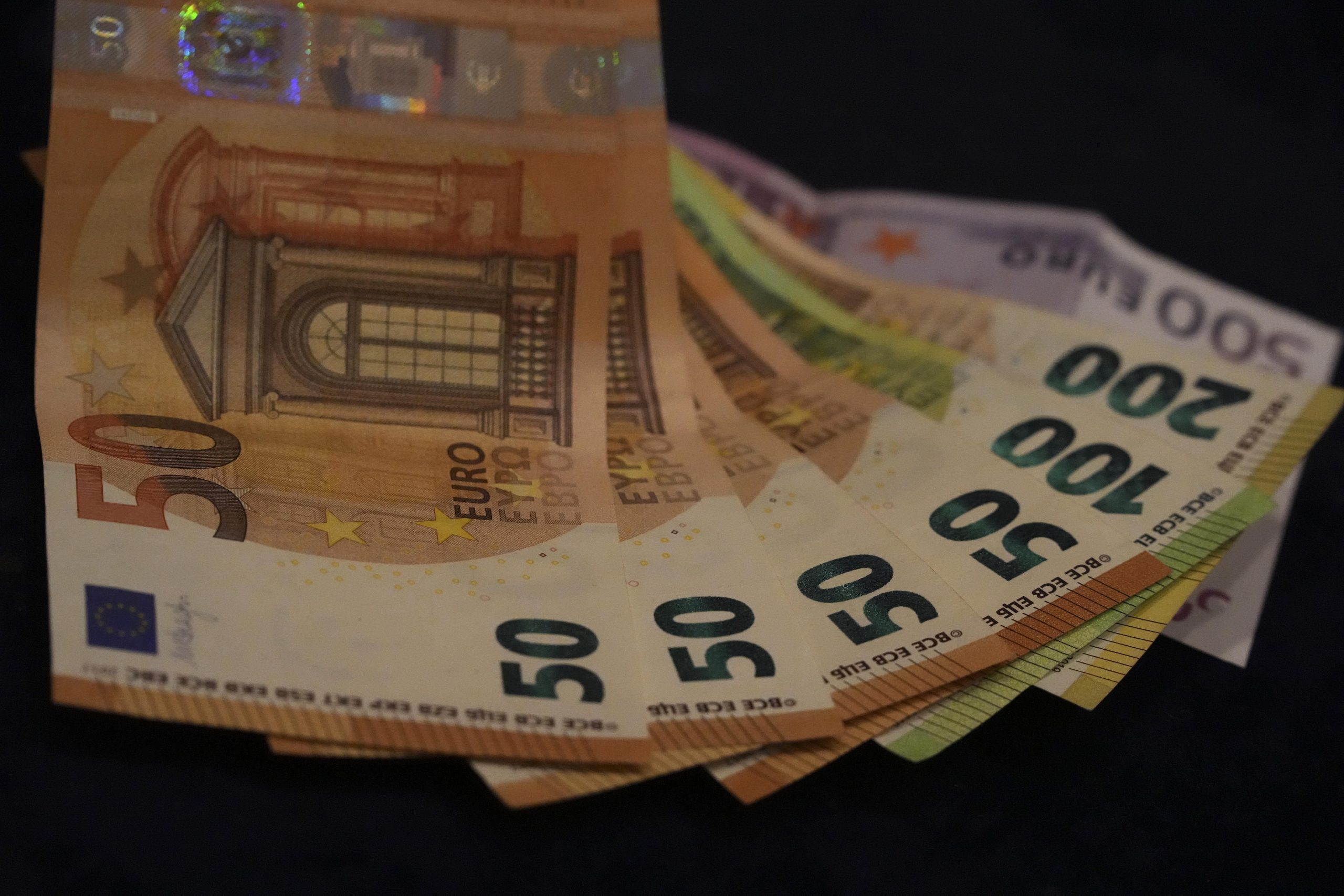 UE va aloca peste 4 milioane de euro antreprenorilor romi și întreprinderilor acestora