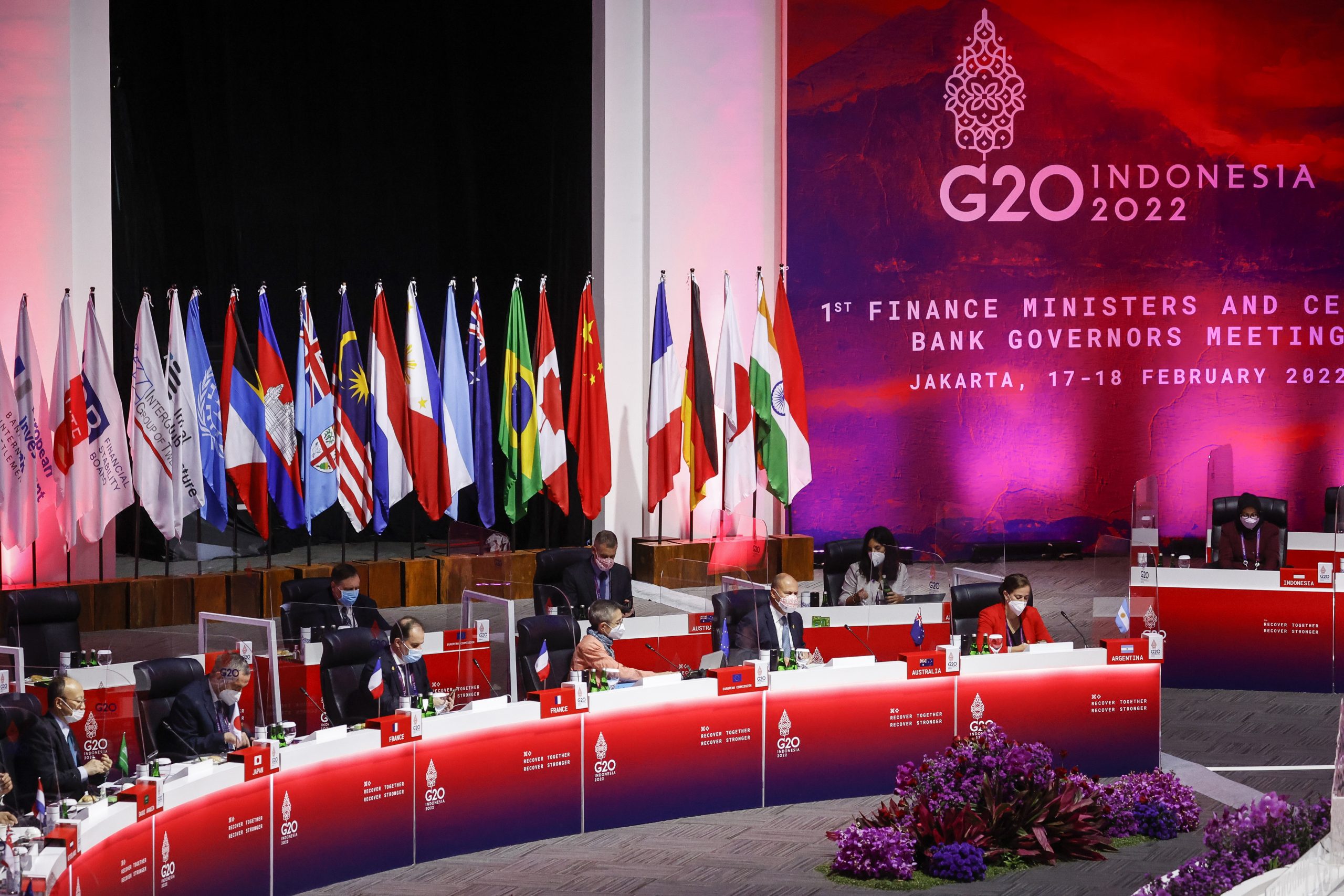 Un summit mondial, pe tema pandemiei, va avea loc în mai