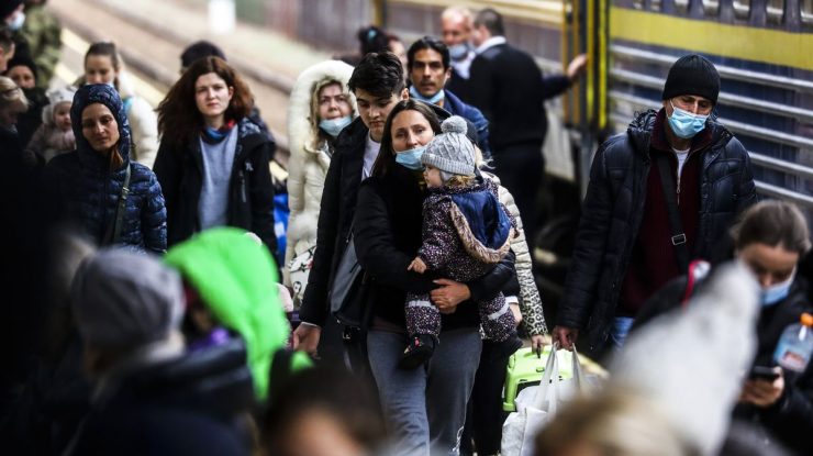 SUA se confruntă cu un nou val de refugiați. Peste 2.000 de ucraineni au ajuns la frontiera sudică în ultimele zece zile