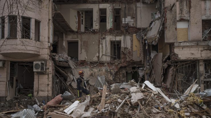 Femeia din Ucraina care a supraviețuit după trei bombardamente: „Suntem încă aici”