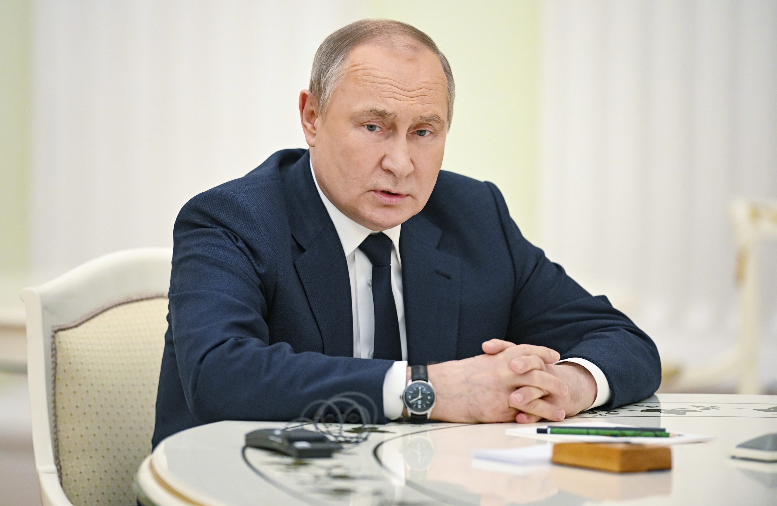 Putin avertizează statele care acordă ajutor Ucrainei că riscă declanșarea unei riposte foarte rapide din partea Rusiei