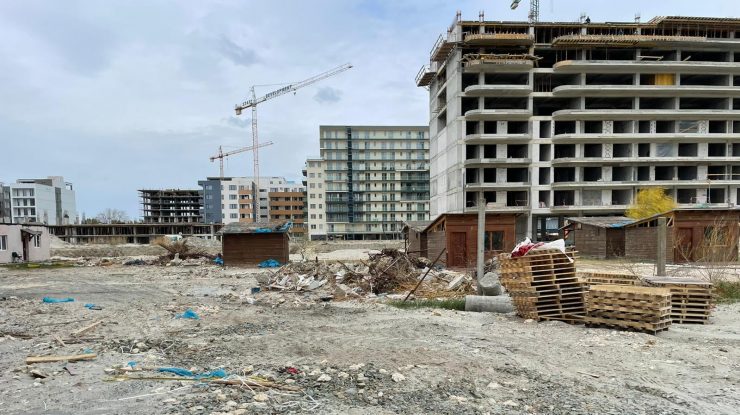 Garda de Mediu: 98% din șantierele de pe litoralul Mării Negre nu respectă legislația de mediu