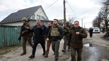 LIVE UPDATE. A patruzecea zi de invazie. Președintele Zelenski a vizitat orașul distrus Bucha: „Acestea sunt crime de război și vor fi recunoscute de către lume ca genocid”