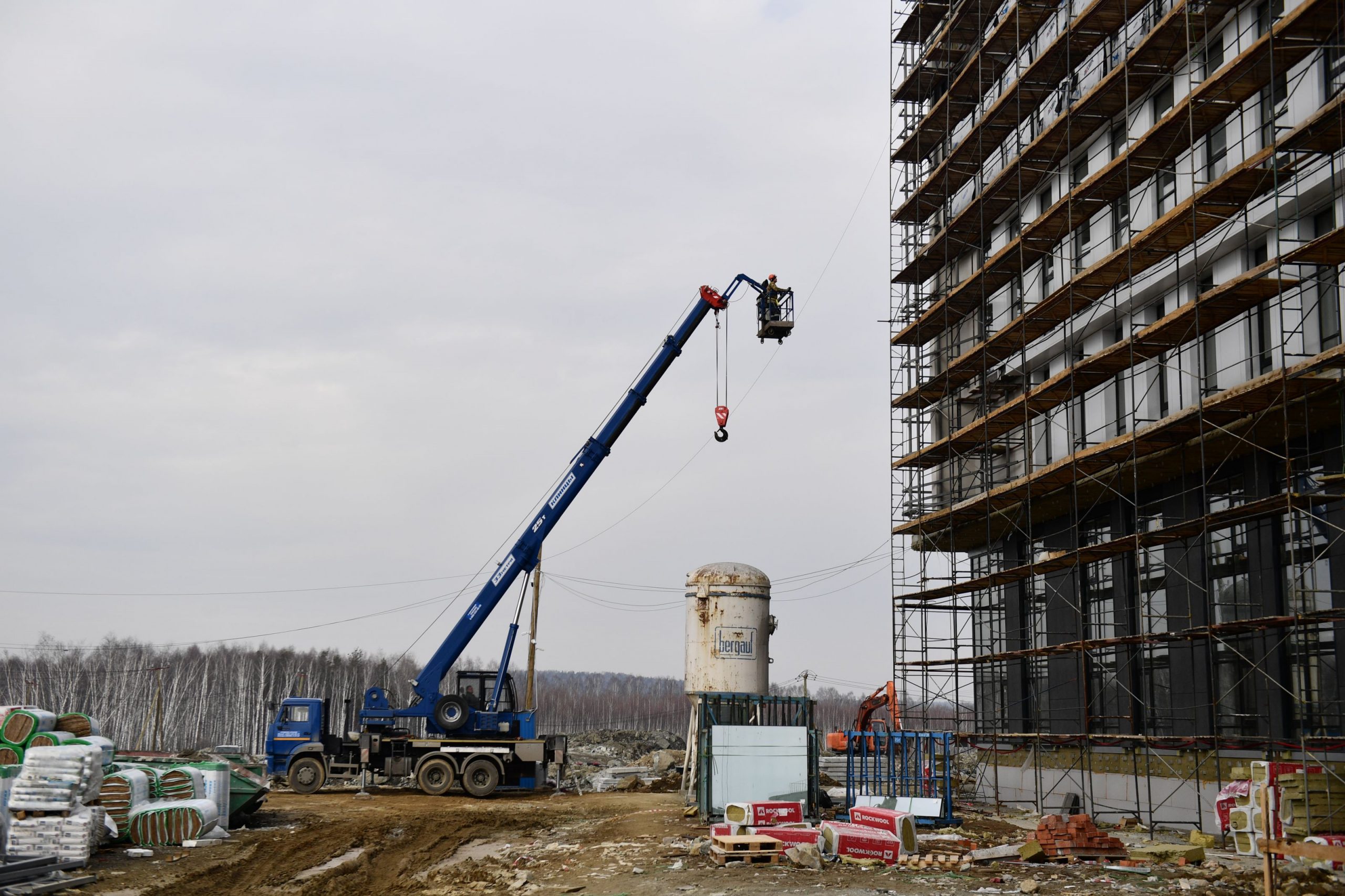 Prețurile apartamentelor au explodat din cauza războiului