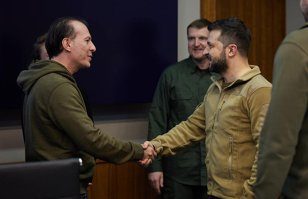 Florin Cîţu s-a întâlnit cu Volodimir Zelenski: O onoare să mă aflu în Ucraina