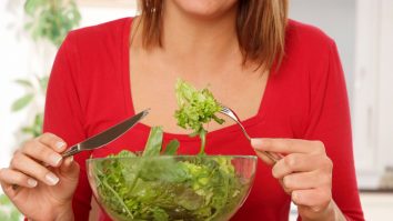 Experții avertizează împotriva unei greșeli comune de dietă înainte de Anul Nou