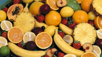 Cum distingem fructele sănătoase de cele cu substanțe chimice?