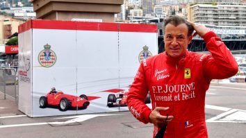 Ferrari recheamă în service peste 2.000 de maşini din cauza defecțiunilor la sistemele de frânare