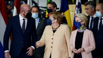 Preşedintele Consiliului European i-a adus lui Putin dovezi despre ,,pierderile” suferite în Ucraina