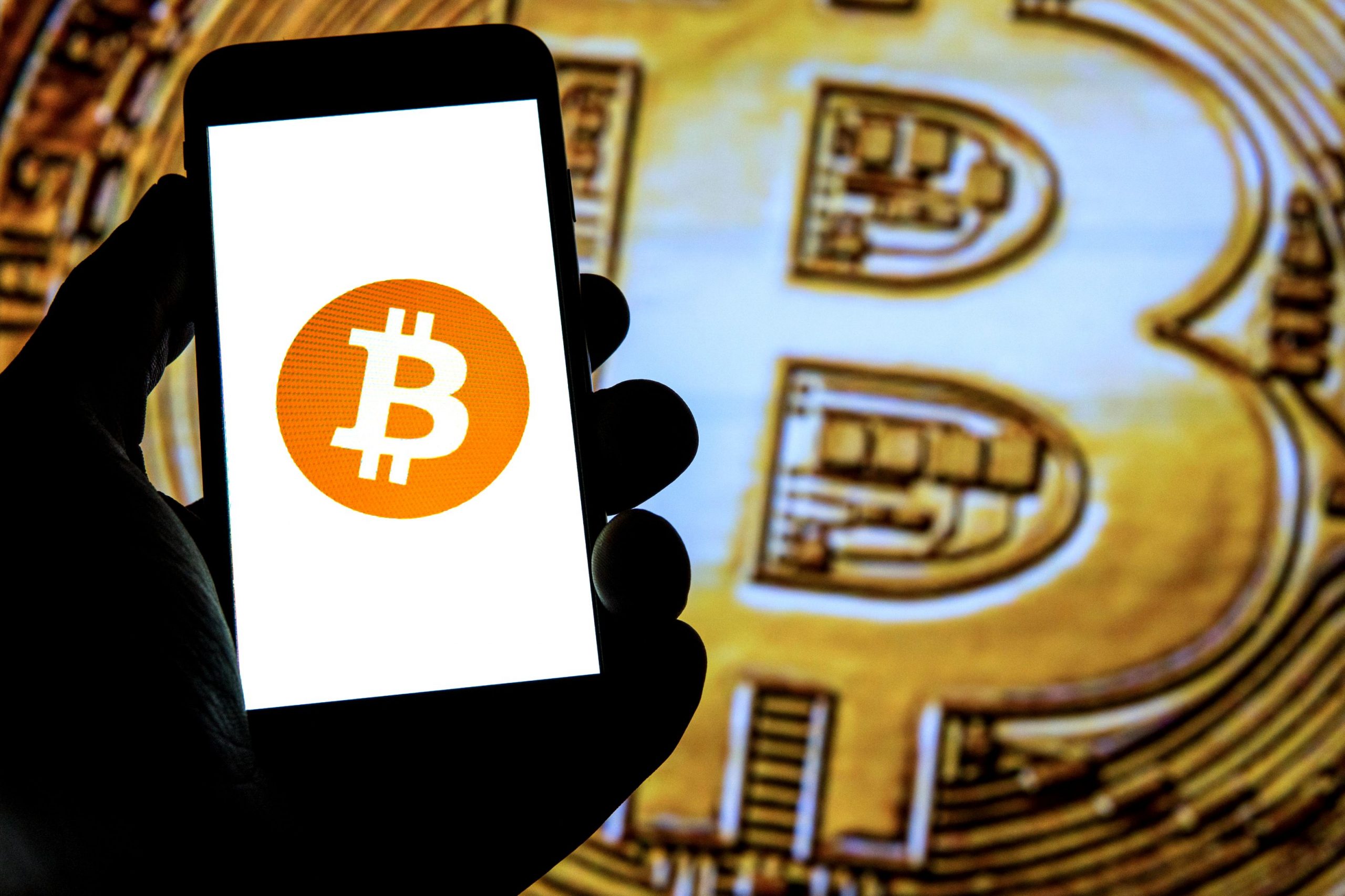 Bitcoin și ether au scăzut semnificativ în ultimele săptămâni