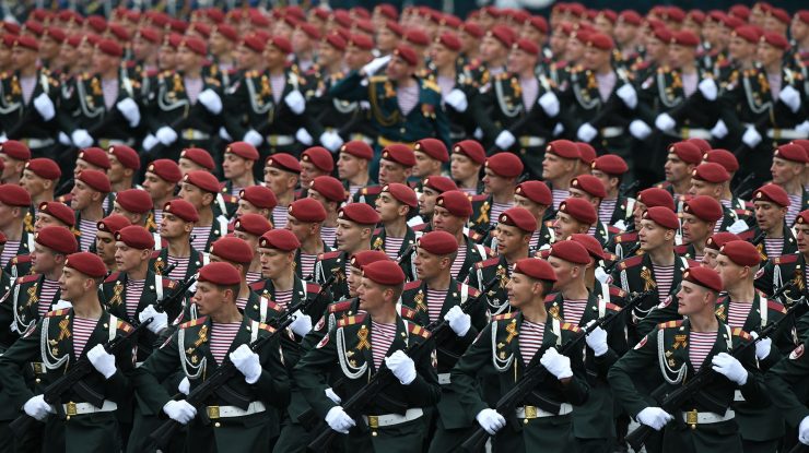 Rușii vor să mobilizeze cu forța bărbații din zona Herson, localitate aflată lângă Crimeea