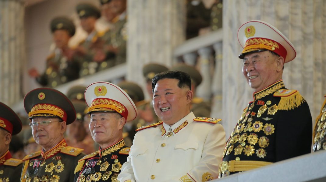 Kim Jong Un, în timpul unei festivități la Phenian