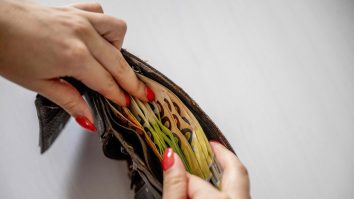 Războiul din Ucraina și sancțiunile aplicate Rusiei afectează relansarea economică post-pandemie, spun FMI și BCE