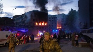 LIVE UPDATE. Șaizeci și cinci de zile de invazie. Kuleba: atacurile cu rachete rusești de la Kiev sunt un „act atroce de barbarie”