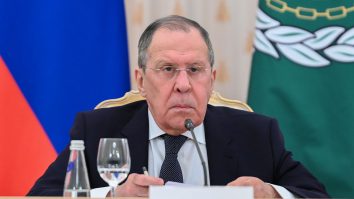 Serghei Lavrov neagă informația potrivit căreia ar fi fost dus la spital la G20