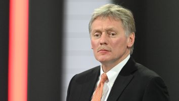 Primele crăpături în cercul puterii lui Putin. Cum a intrat „porumbelul” Peskov în vizorul „şoimilor” Kadîrov şi Prighozin